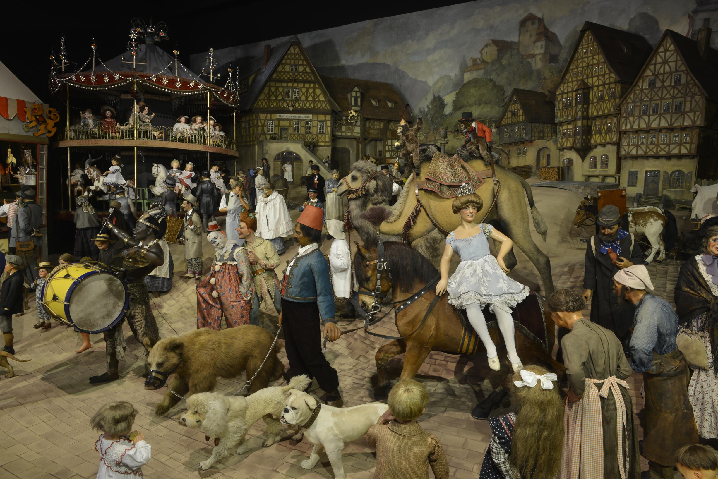 Die Thüringer Kirmes im Spielzeugmuseum Sonneberg Leider haben wir keinen Alternativtext zu diesem Bild, aber wir arbeiten daran.