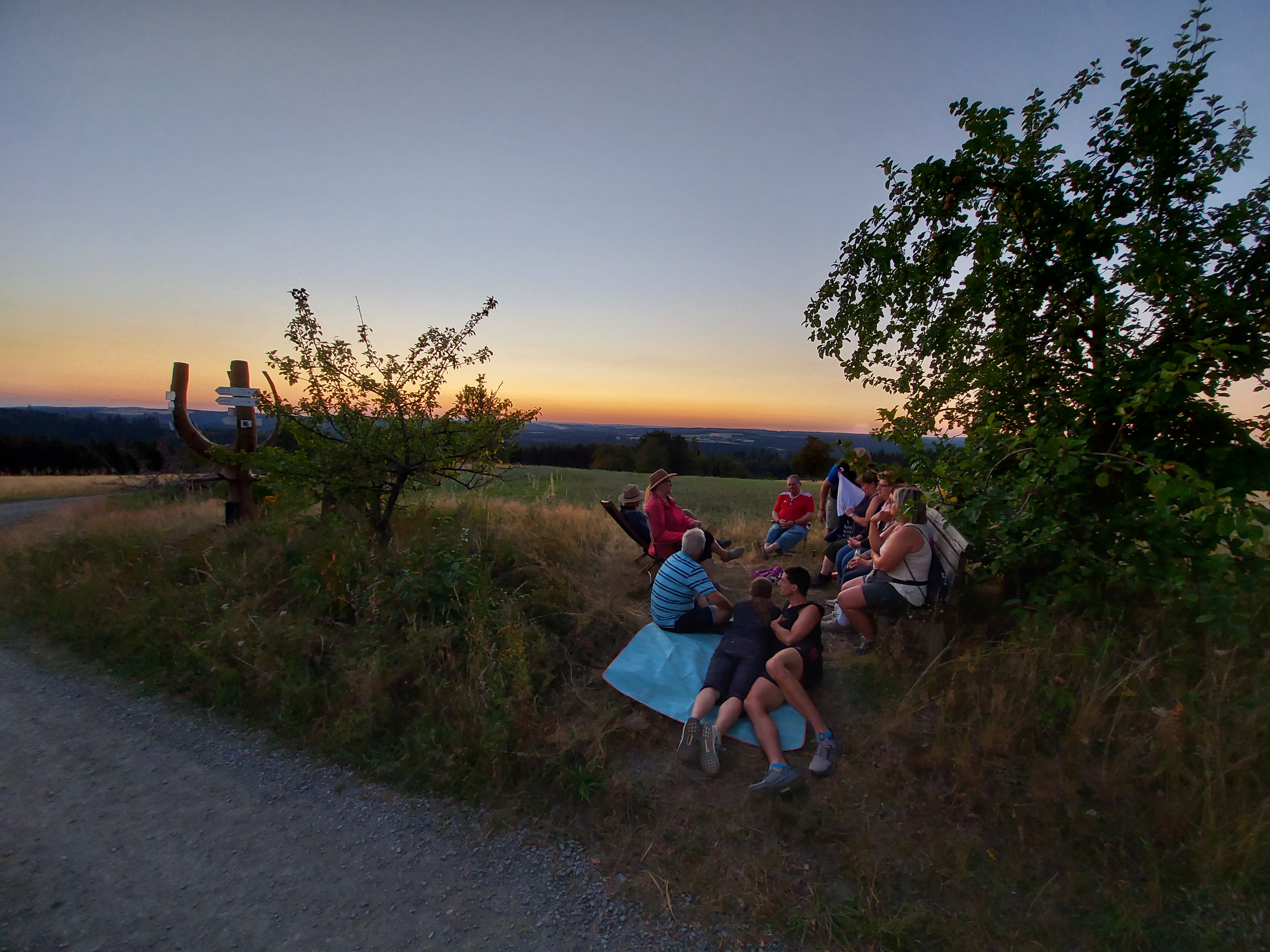 Zum Sundowner nach Neuengrün